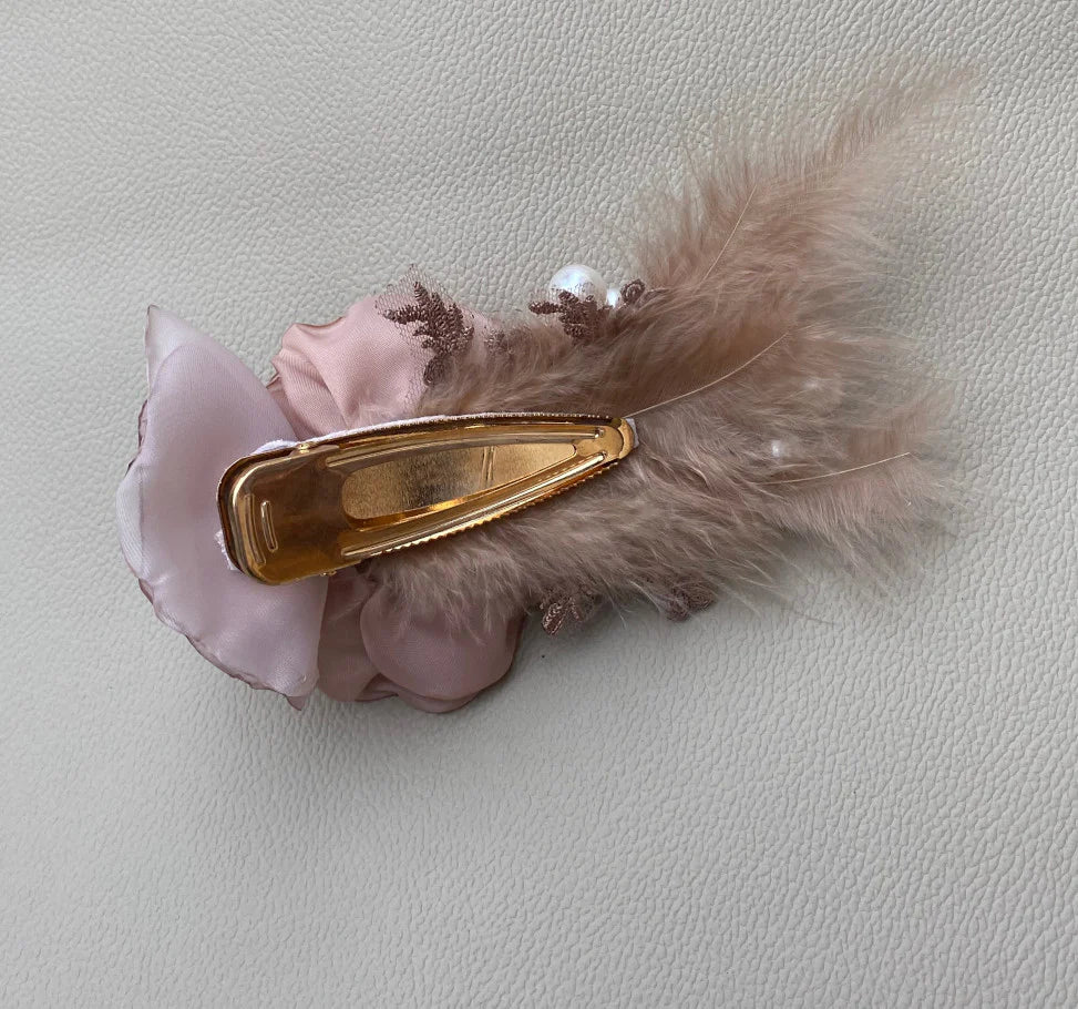 Dusty Pink Floral Clip