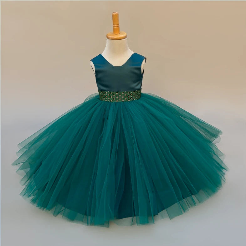 Emelda forest green gown