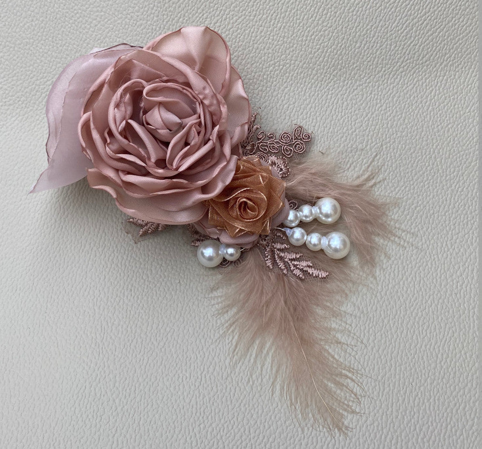 Floral hair clip
